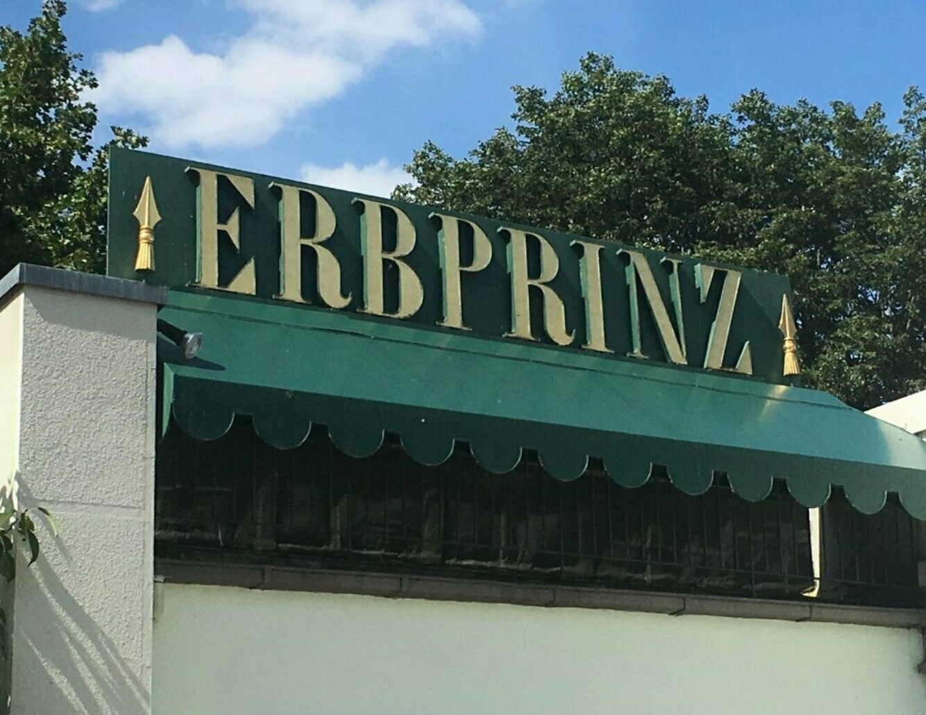 ? Kaiserbox ?- Das Berliner ? Testament