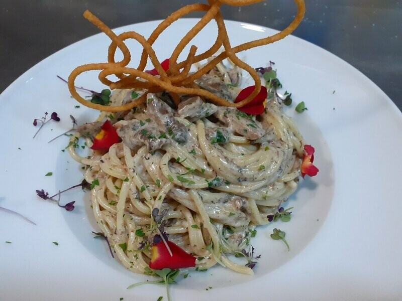 Espaguetis Trufados al estilo de la Nonna