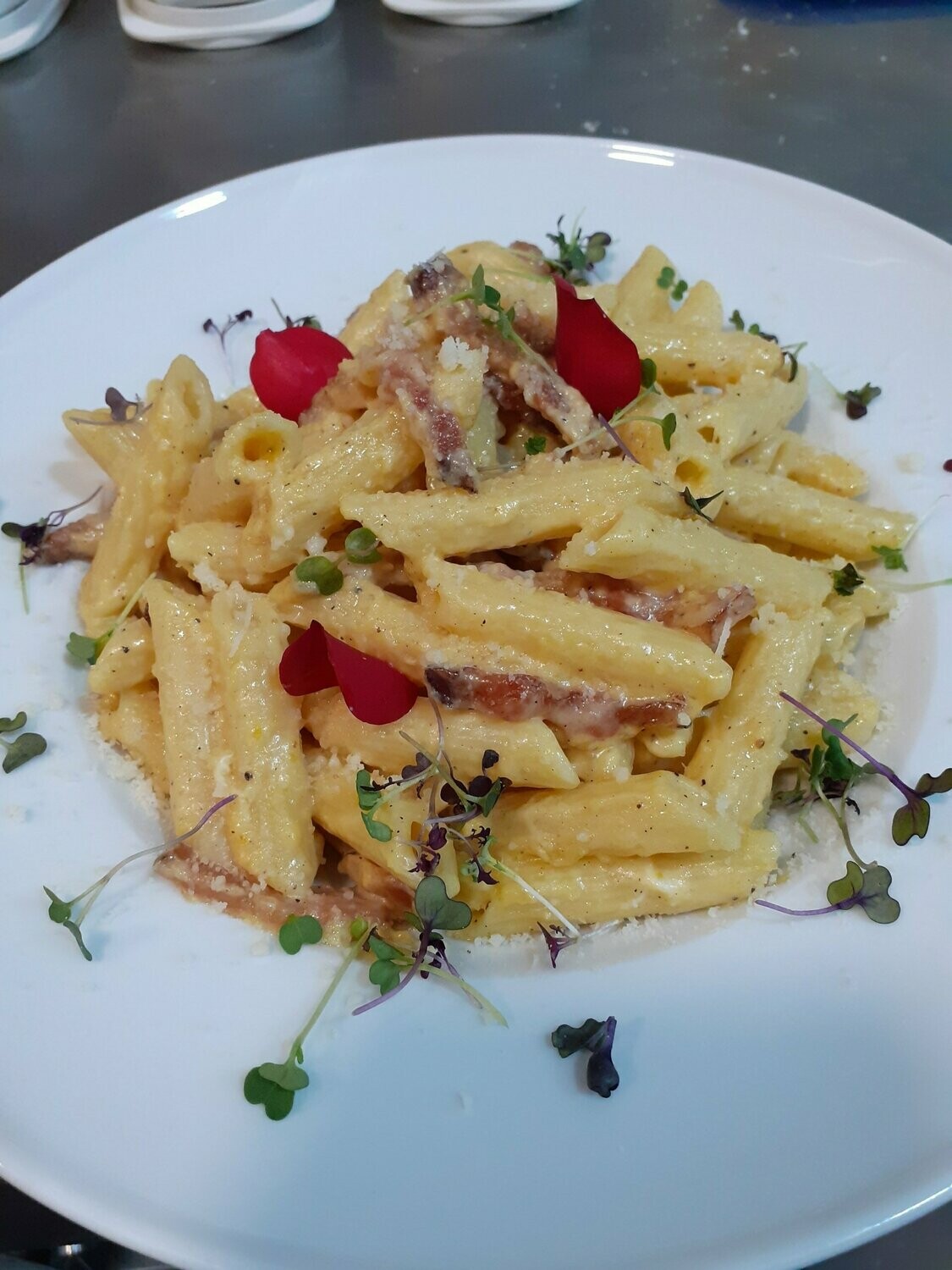 Penne rigate a la Carbonara