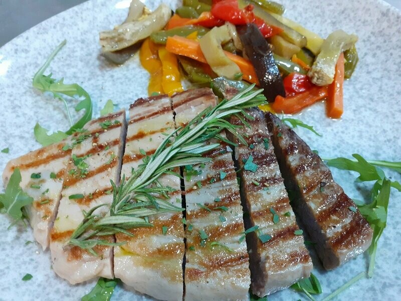 Tagliata de Atún a la plancha