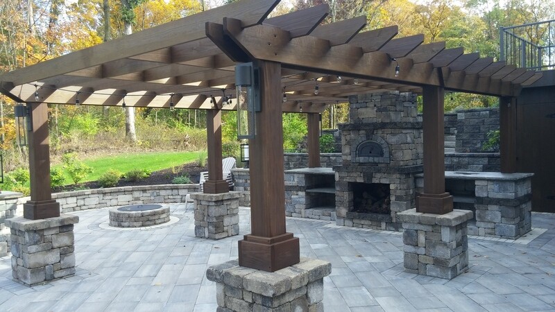 MENDOZA WOOD PERGOLA