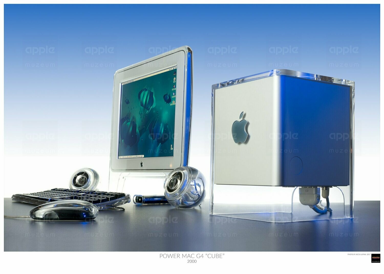 Apple PowerMac G4 CUBE - タブレット