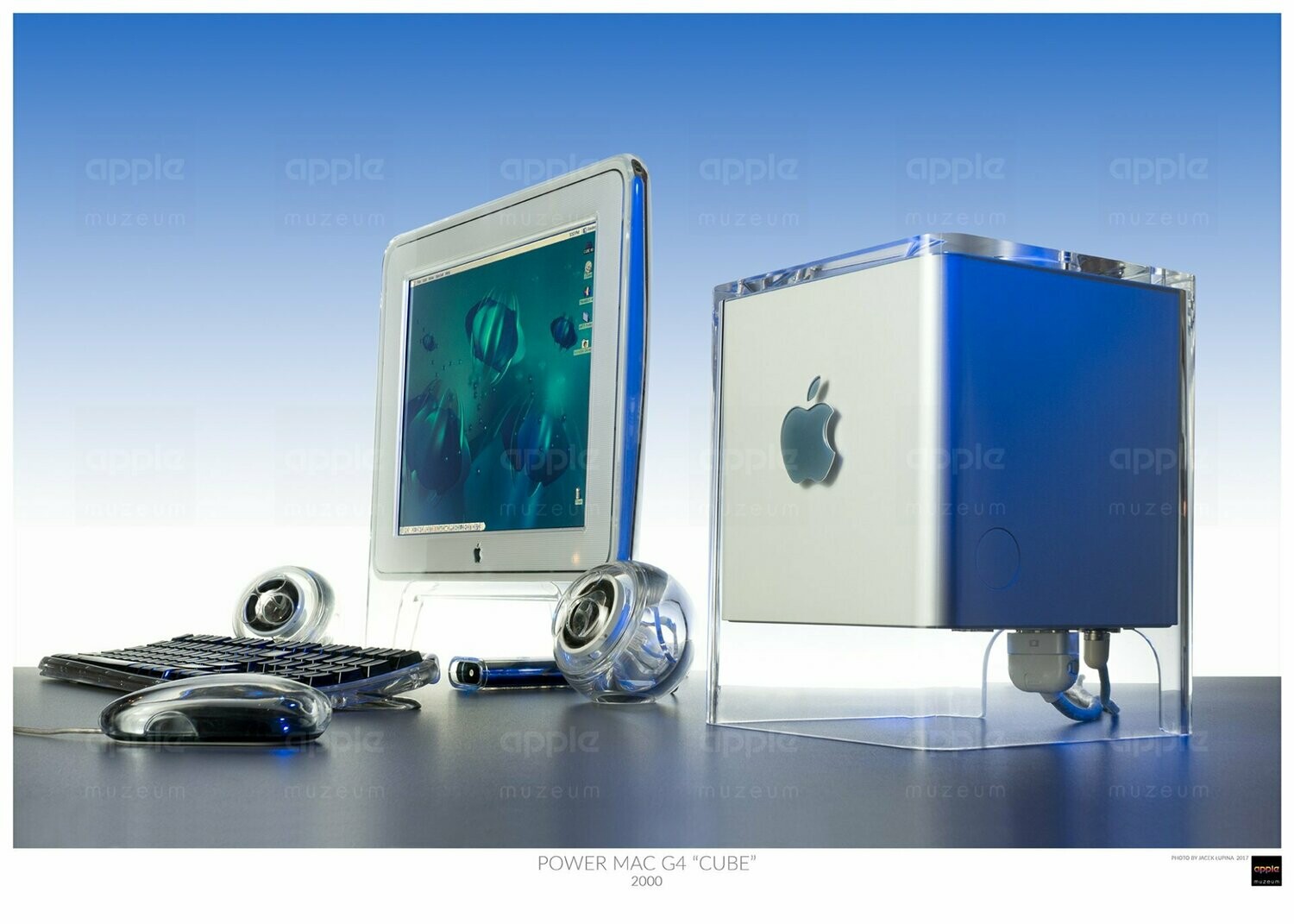 POWER MAC G4 CUBE (B)