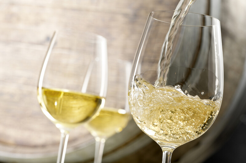 WHITE WINES & PROSECCO