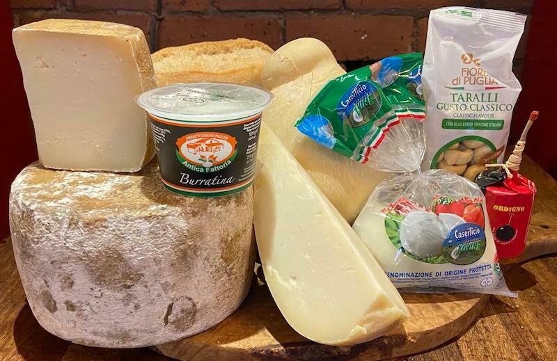 Cheese Selection (South Italy) Box Cheese Selection (South Italy) Box