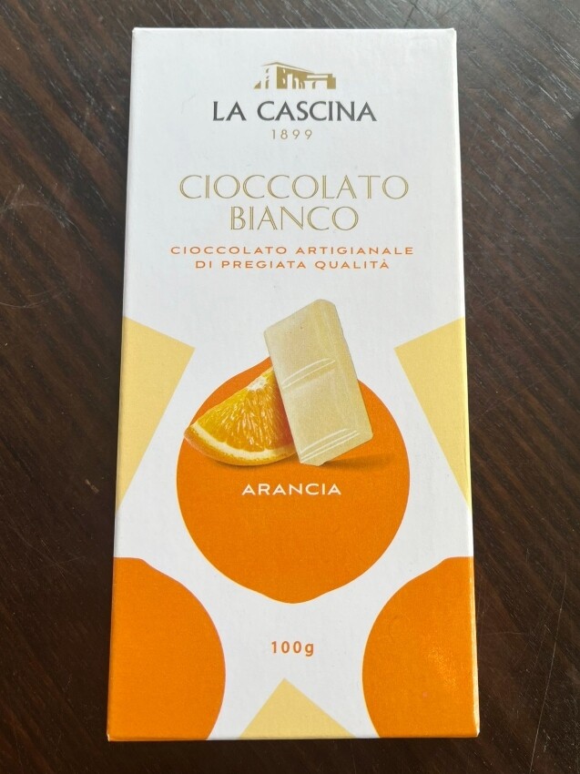 Orange flavour white chocolate bar 100g