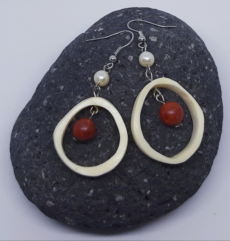 Earring Bone red coral