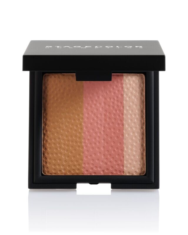 Face Design Collection
WANGENROUGE Ein Trio für rosige Zeiten – Bronzer, Blusher und Lightener in einem!