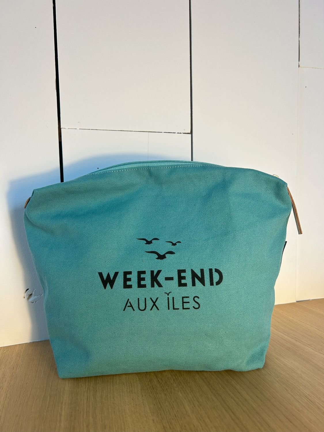 TROUSSE SUZANNE MM &quot;WEEK-END AUX ILES&quot;