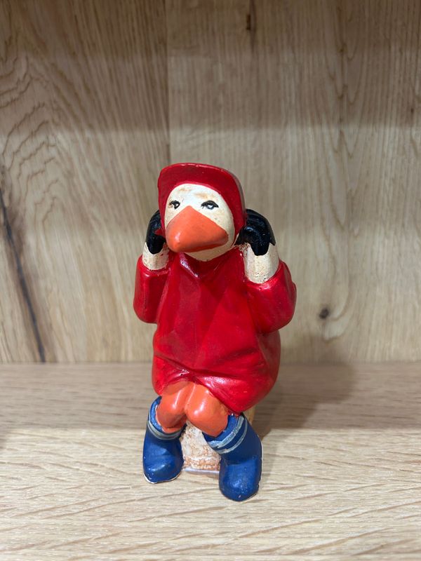 MOUETTE "ASSISE" MOUETTE "ASSISE"