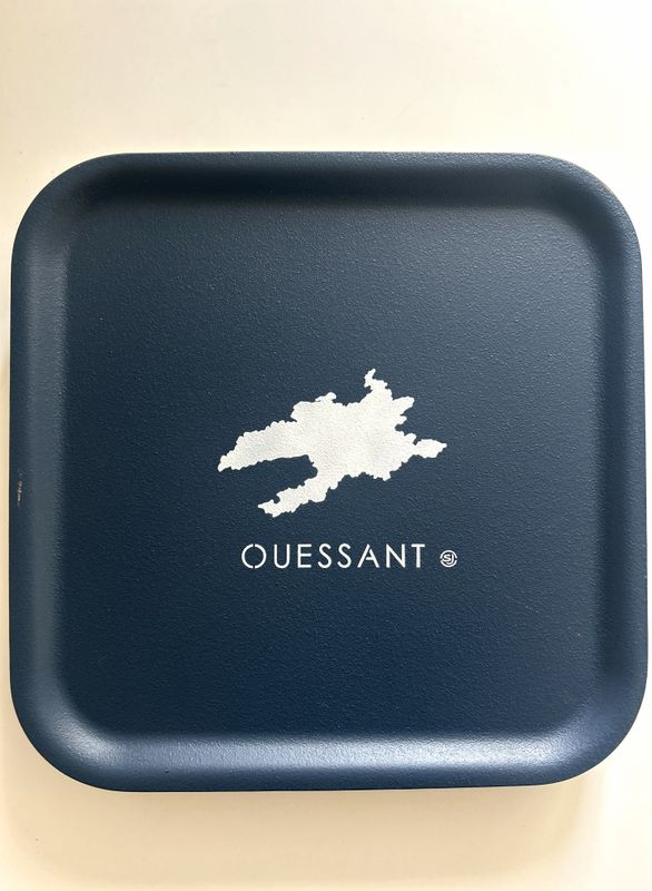 PLATEAUX PERSONNALISÉS "OUESSANT" 30X30