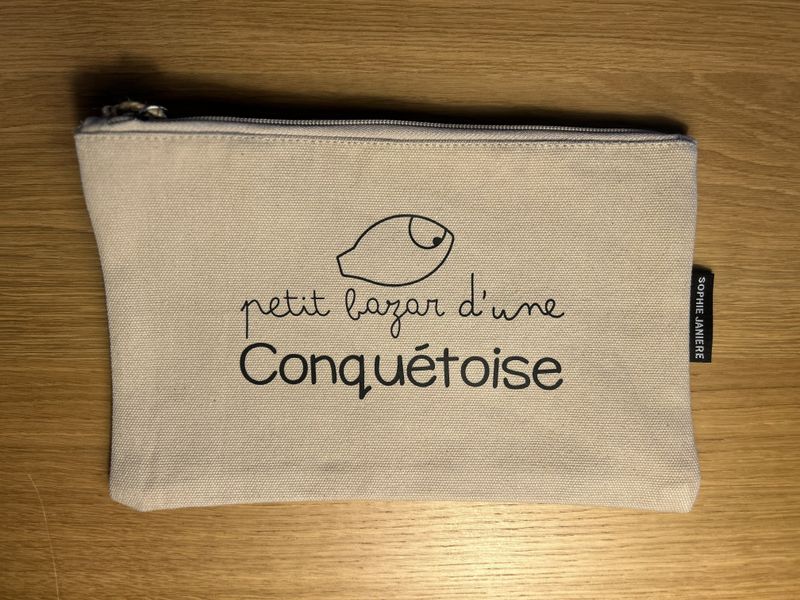 TROUSSE "PETIT BAZAR D'UNE CONQUÉTOISE"