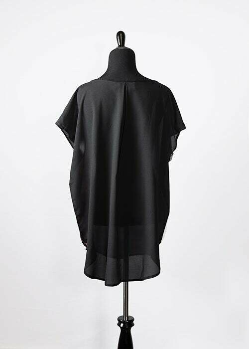SAMPLE. Essential top