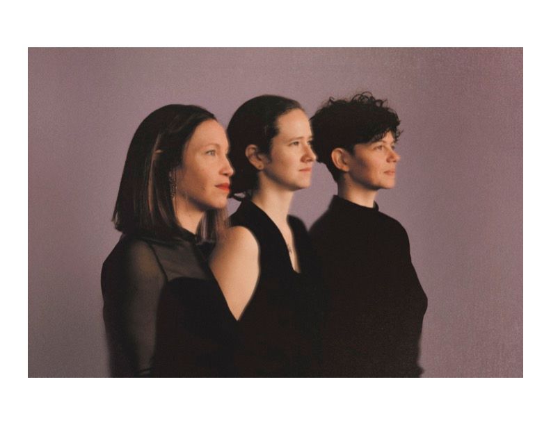 (April 9) Malvenn (April 9) Malvenn