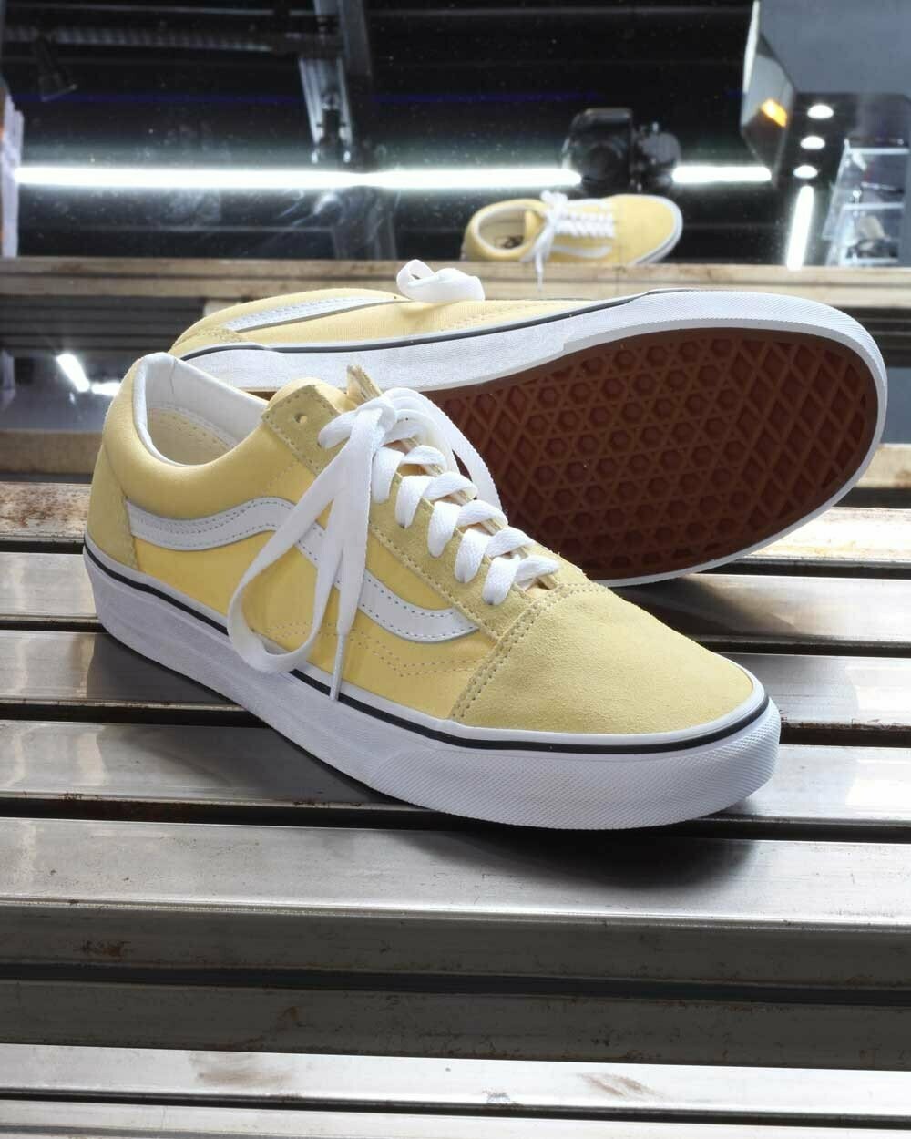 tênis vans amarelo