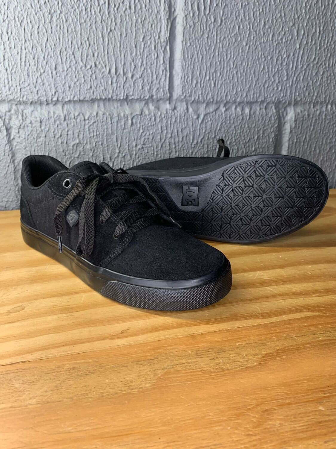 tenis dc anvil black