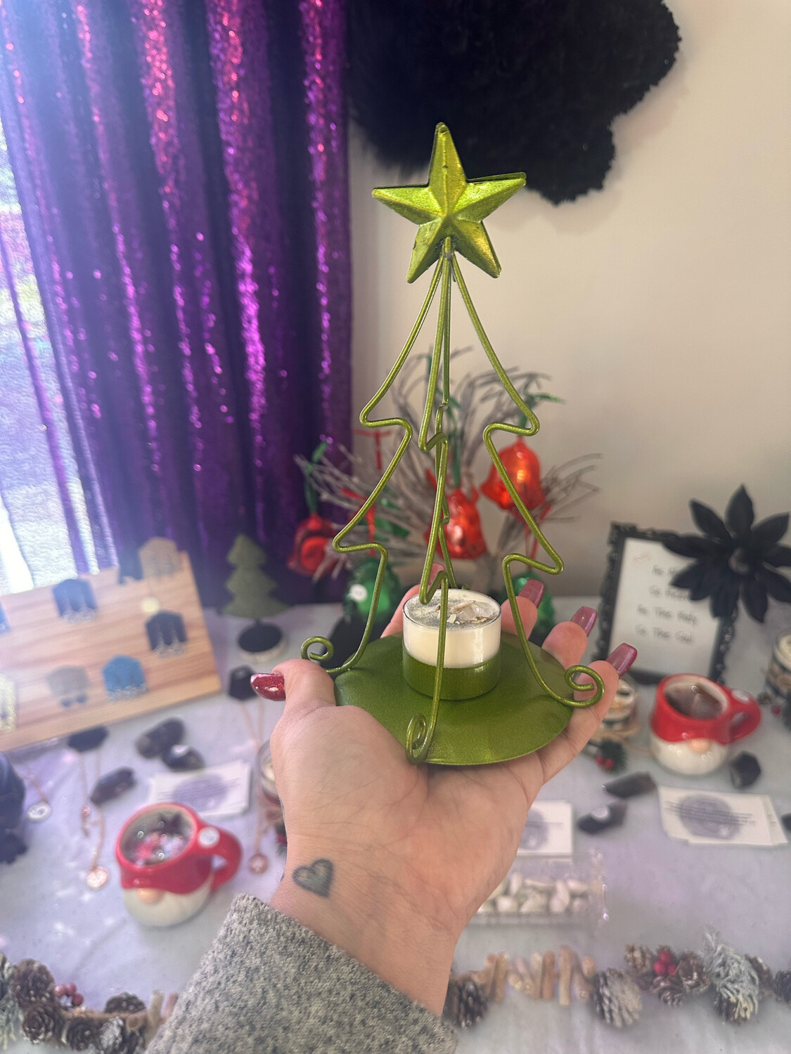 O&#39; Christmas Tree Tealight holder w/ Tealight