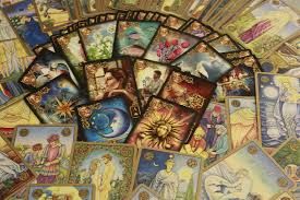 Tarot &amp; Oracle Decks