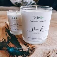 Dive In Arrow It Forward Candle