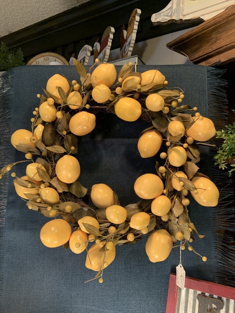Lemon wreath