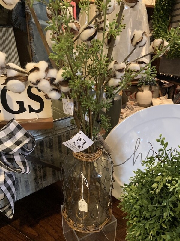 10 1/2" wire cover vase