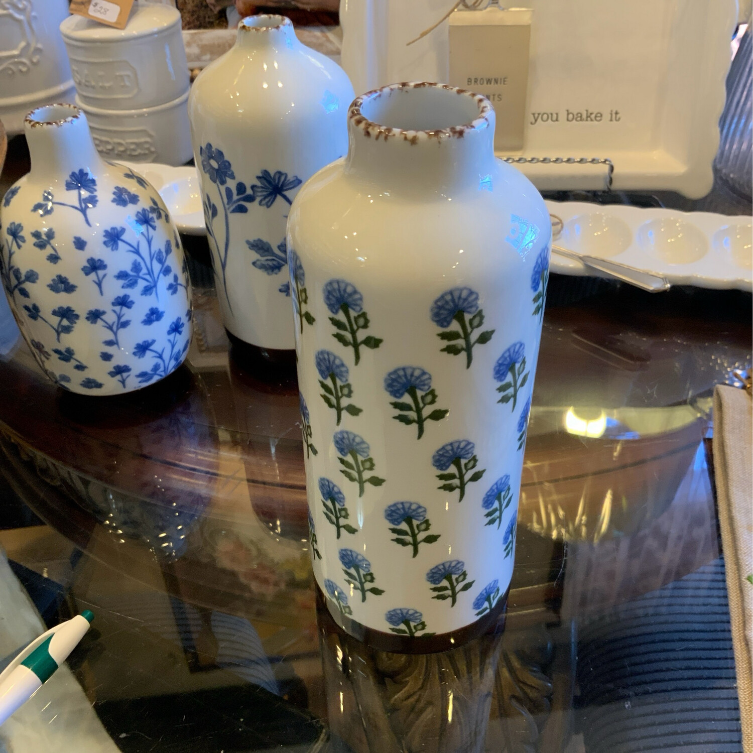 Lg Floral Bud Vase