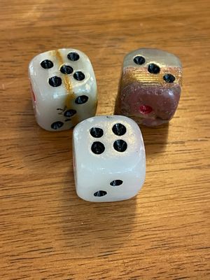 Dice green onyx 0.75"