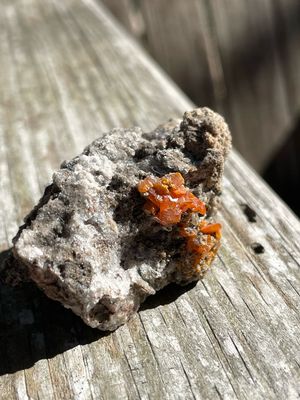Wulfenite w/ Mimetite 35g