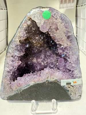 amethyst cathedral 2.55kg