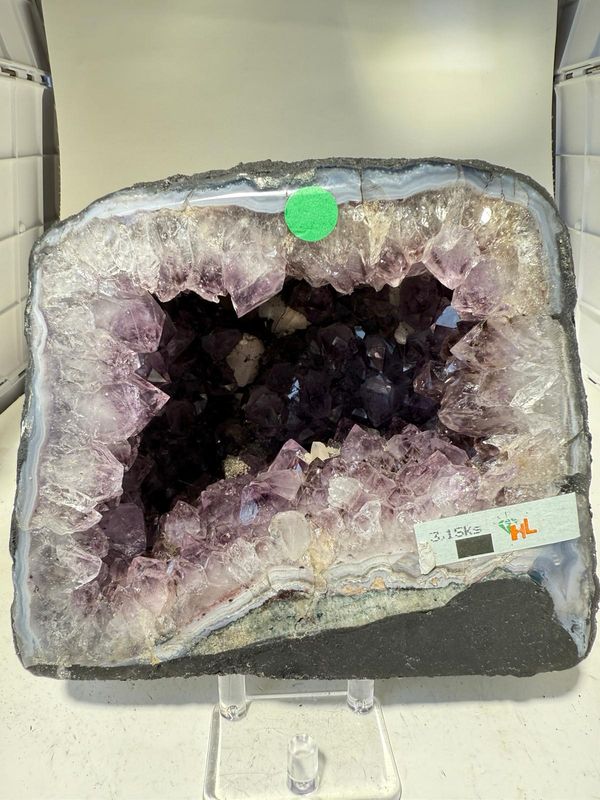 amethyst calcite cathedral 3.15kg
