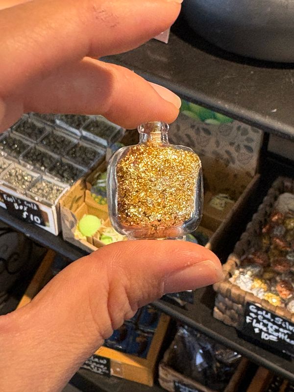 metal flakes oval mini bottle