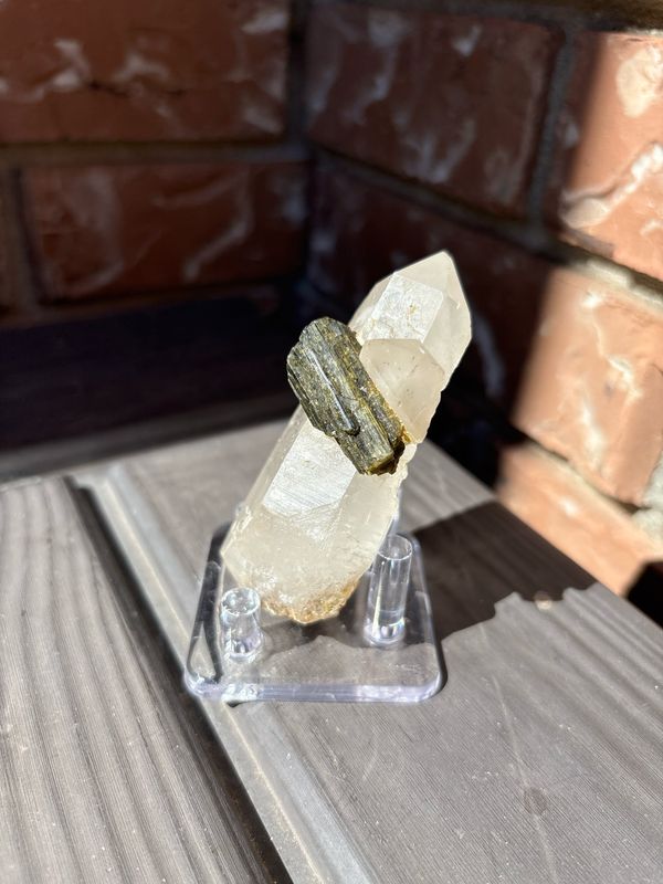 Epidote In Quartz