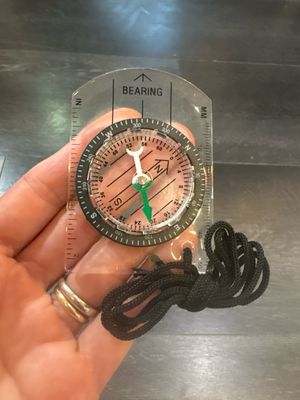 compass w/chain small compass w/chain small