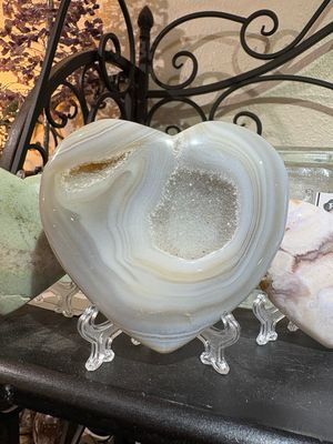 Agate drusy polished heart 4"
