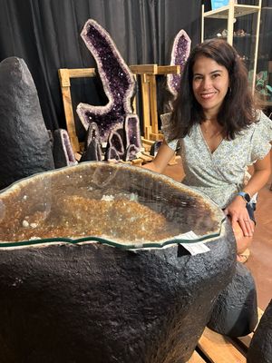 citrine geode table 428kg