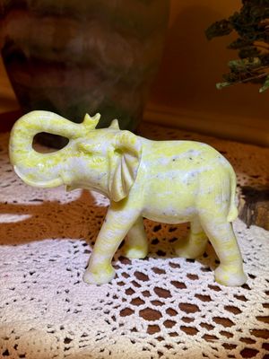 Noble Serpentine, Elephant (Atlantisite)
