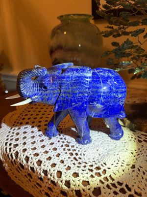 Lapis Lazuli & white tusks, Elephant 7in 1.8kg Lapis Lazuli & white tusks, Elephant 7in 1.8kg