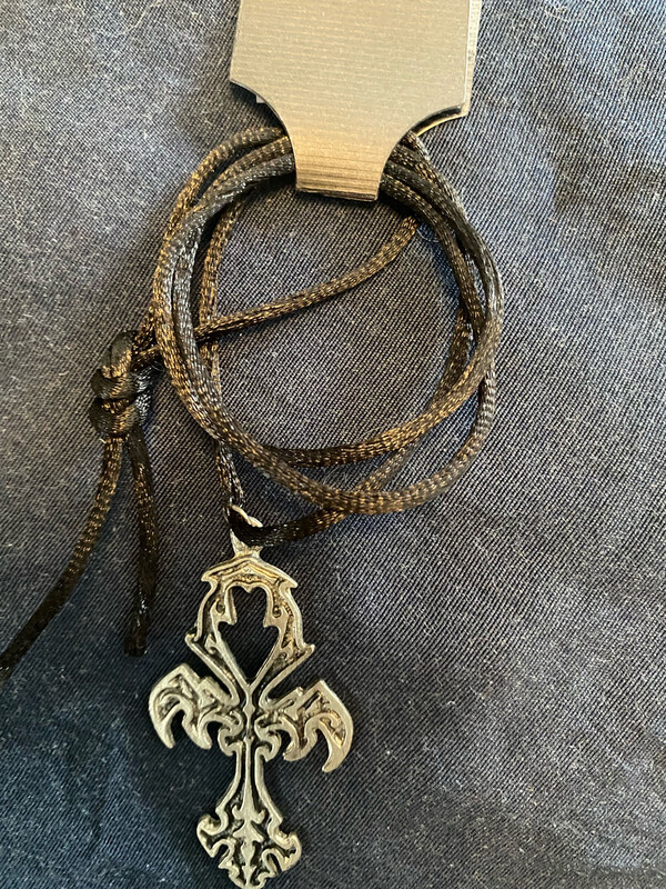 Cast Metal Gothic Cross