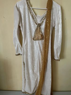 White &amp; Gold Velvet Baladay With Gold Shash