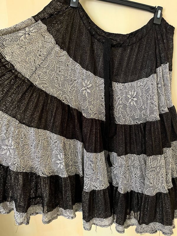 Black &amp; Grey Knit Overskirt