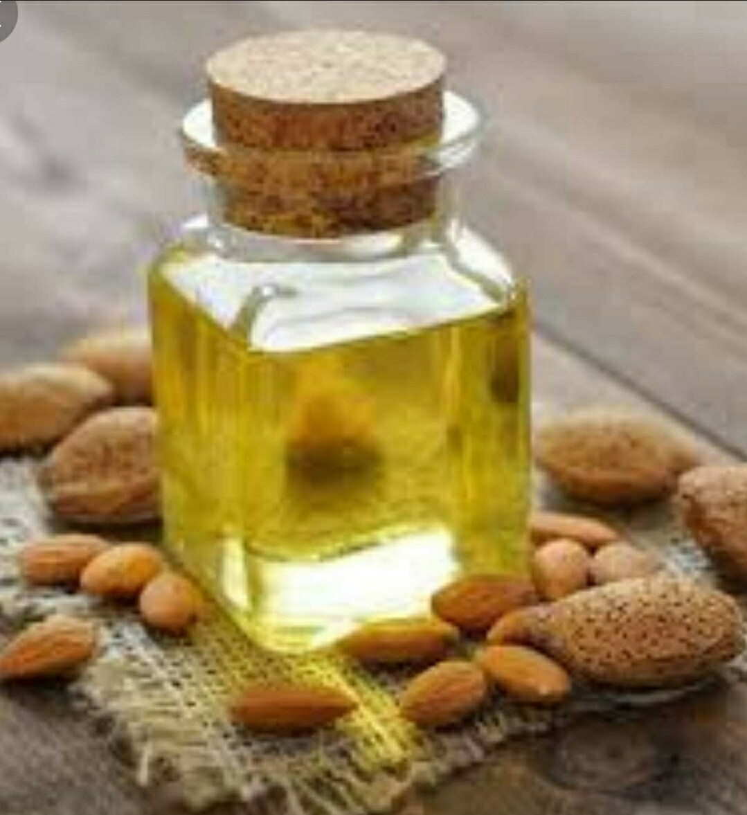 Sweet Almond Oil - 7.6 lbs (Gallon)