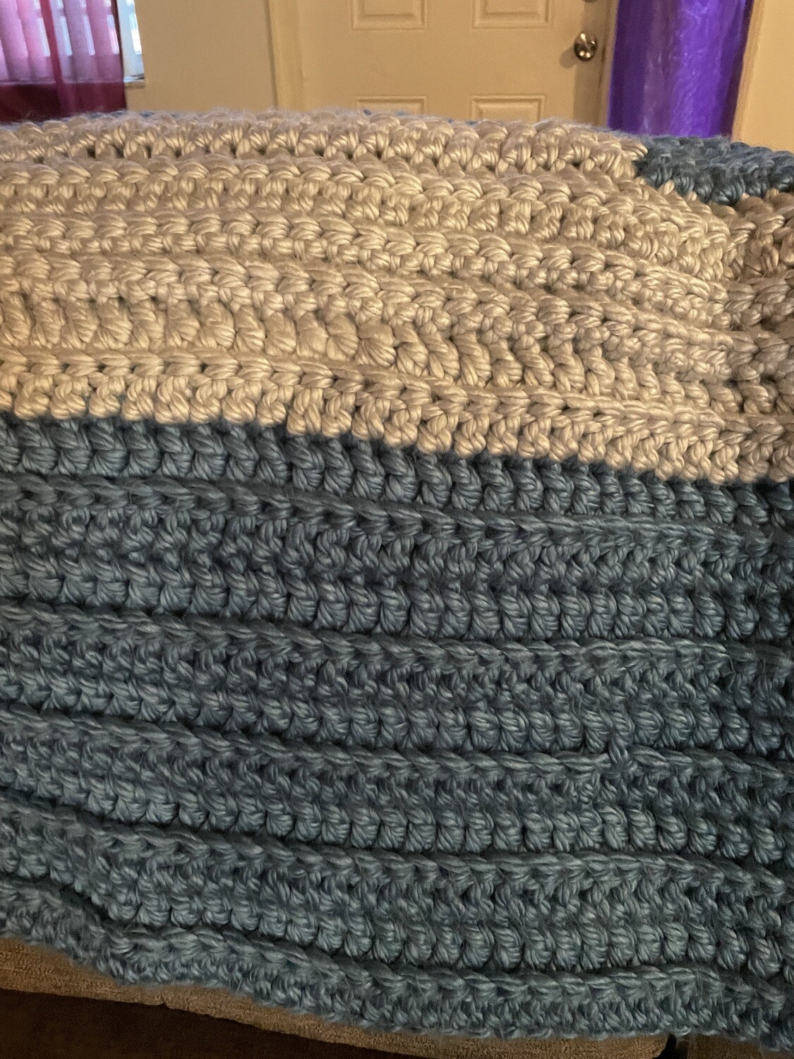 Throw rug/heavy rug
