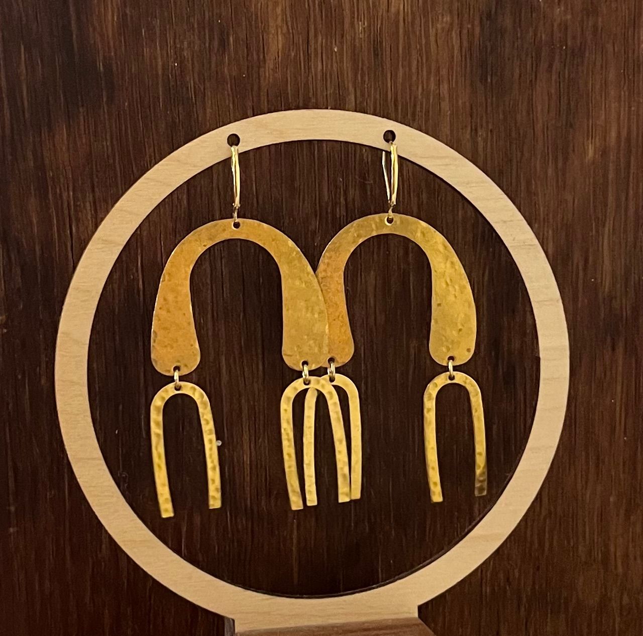u drop earring