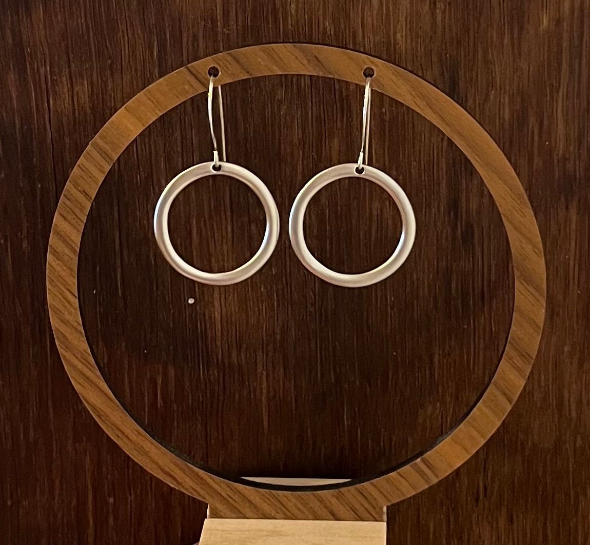 silver circle earrings