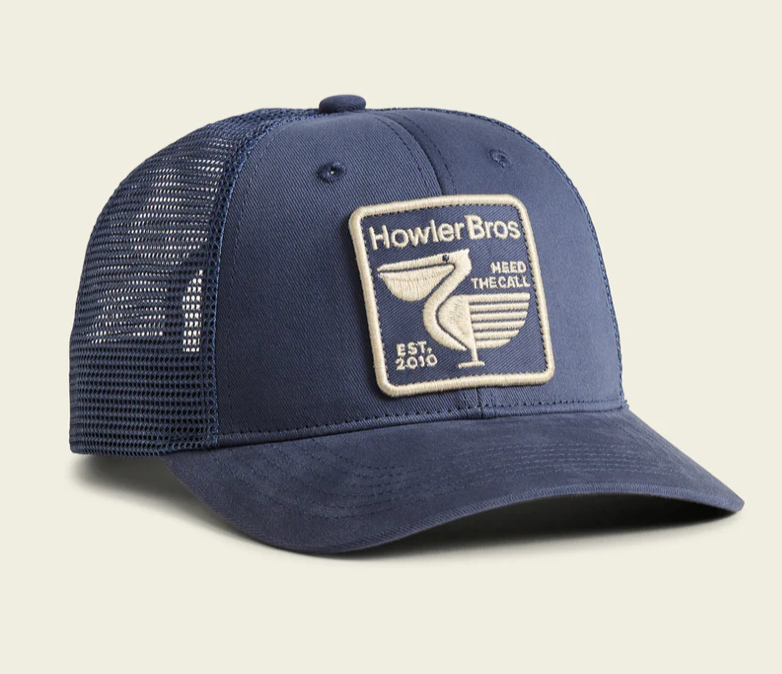Howler Pelican
