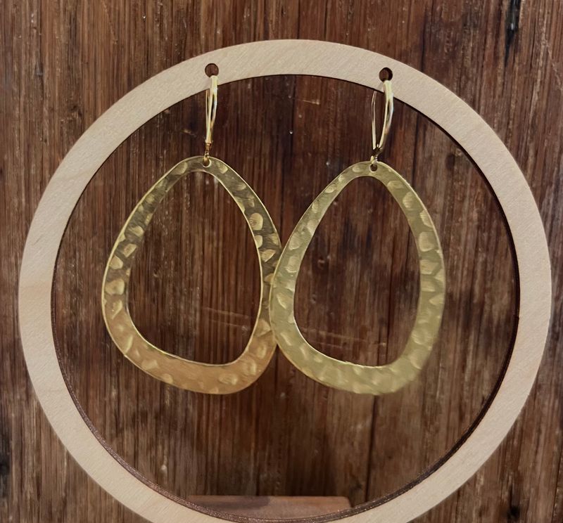 hammered oval earring