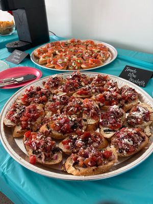 Tomato Olive Bruschetta Crostini