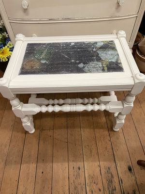 Accent Table
