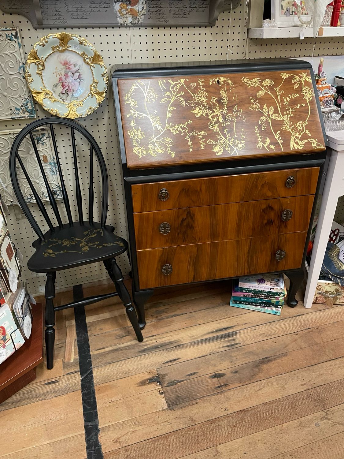 Secretary Desk And Chair
