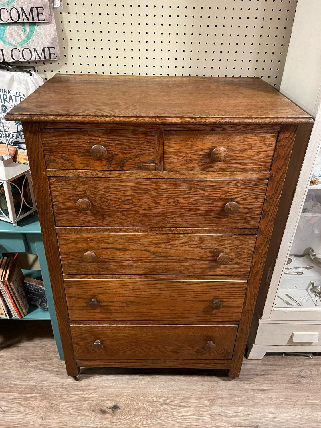 Dresser